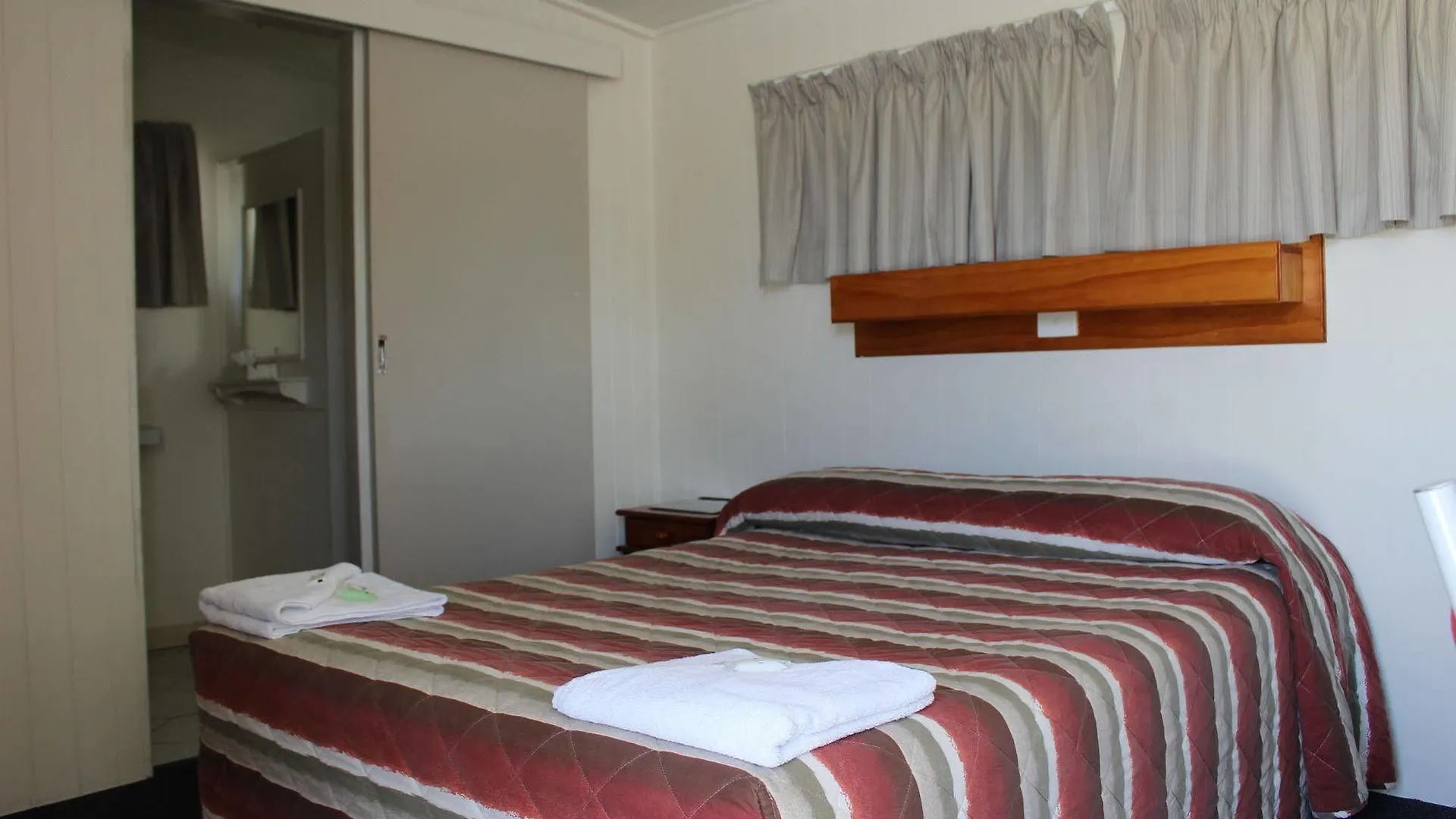 ***  Miriam Vale Motel Australia